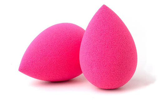 How to choose a Makeup Sponge for Your Skin Type